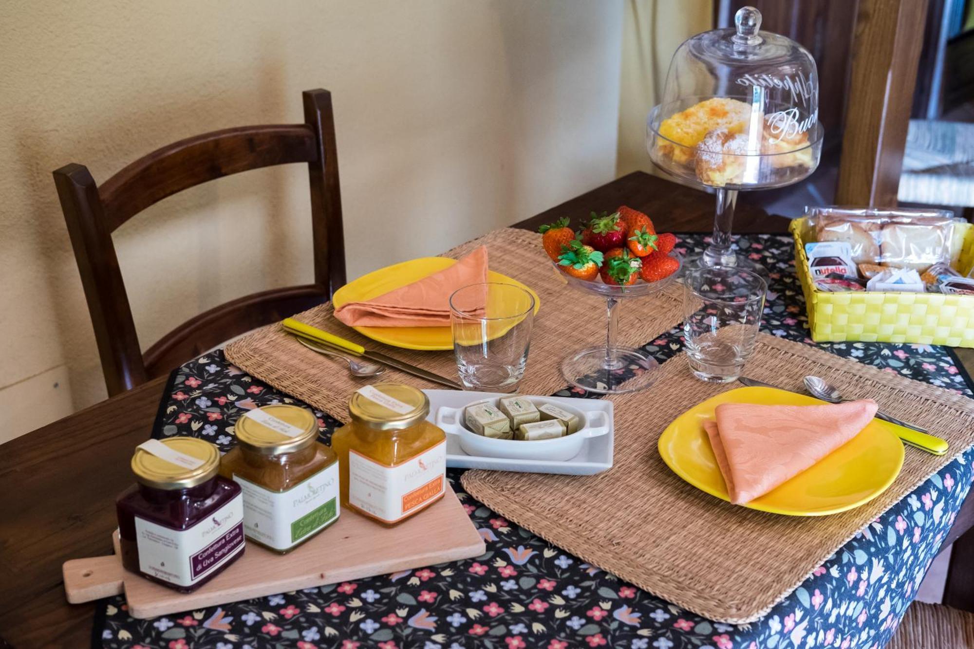 Giannetti Bed & Breakfast Poggio alle Mura Exterior foto